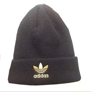 TREFOIL BEANIE *NEW w/ TAG*